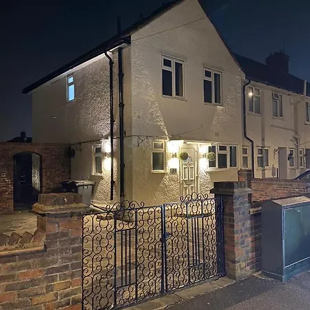 Cold Harbour Entire 3 Bed House - Free Parking Villa Croydon Exterior photo